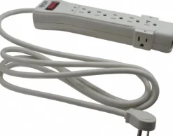 7 Outlets, 120 Volts, 15 Amps, 7' Cord, Power Outlet Strip