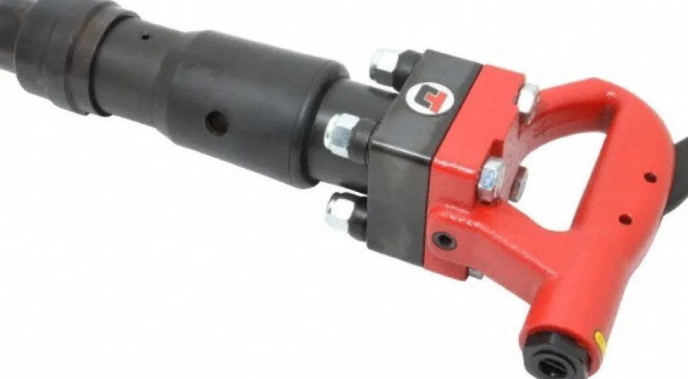 Air Chipping Hammer: 2,100 BPM, 3" Stroke Length