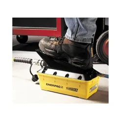 Air-Hydraulic Pump: 10,000 psi