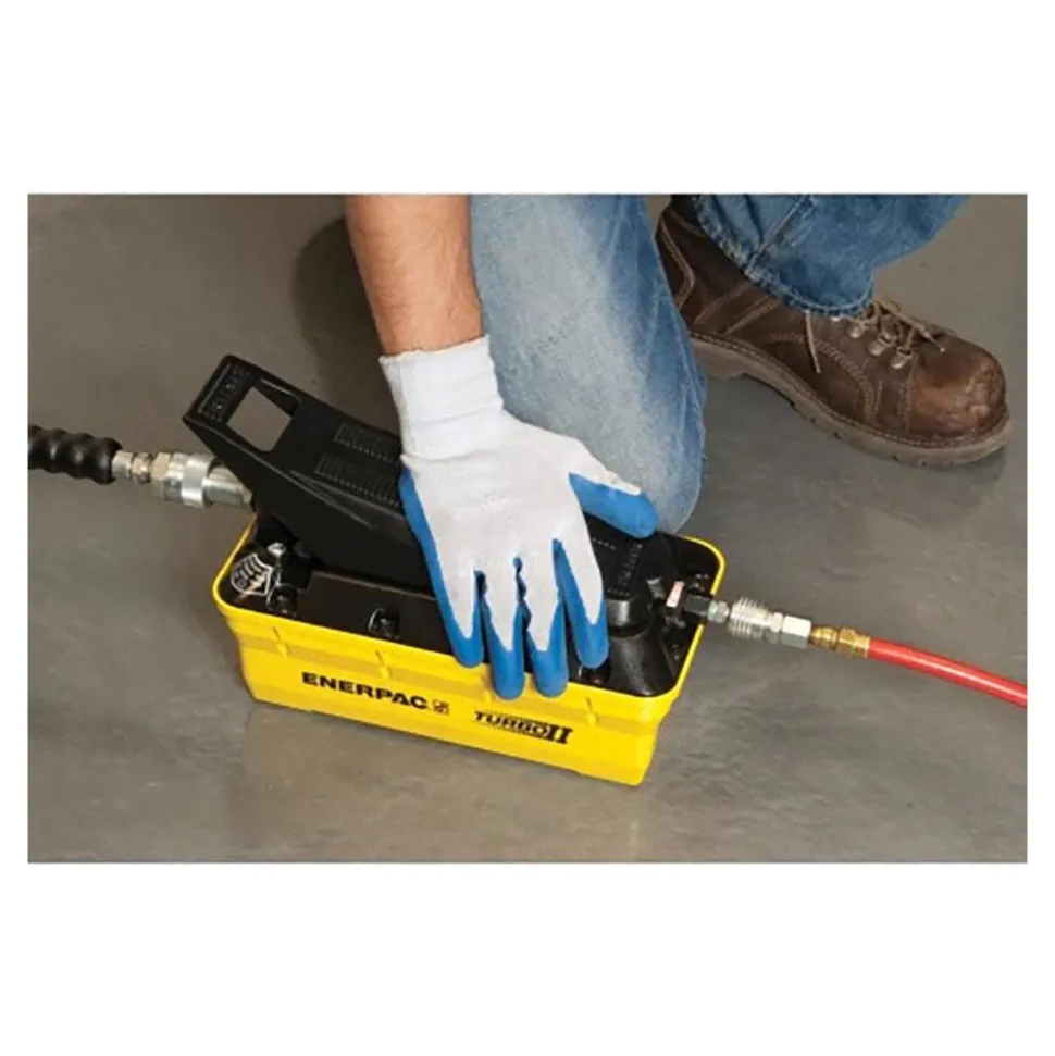 Air-Hydraulic Pump: 10,000 psi