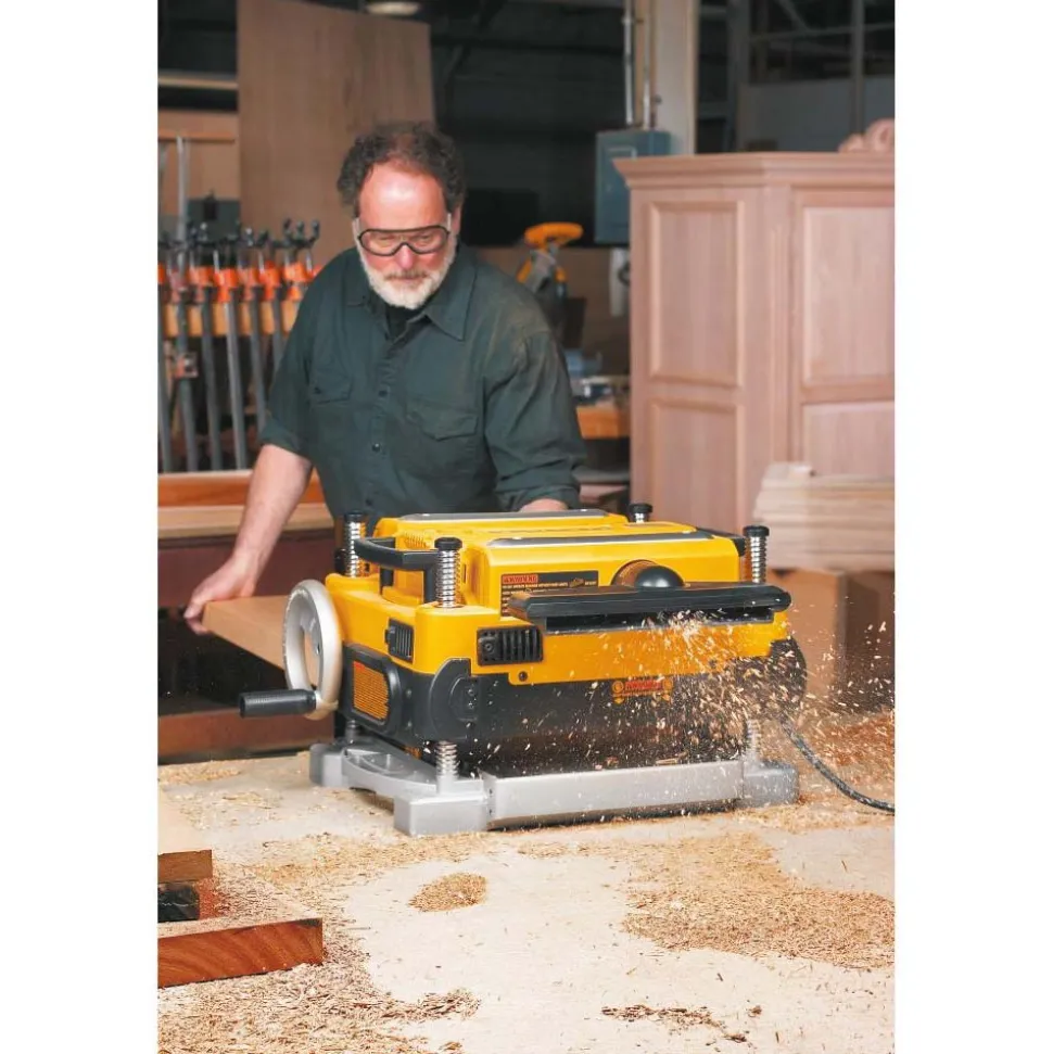 15 Amp, 10,000 and 20,000 RPM, Bench Planer