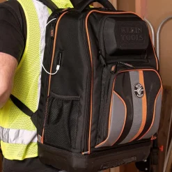 Backpack: 28 Pocket, 11
