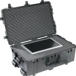 Clamshell Hard Case: Layered Foam, 20-15/32