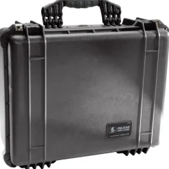 Clamshell Hard Case: Layered Foam