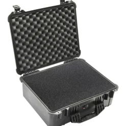 Clamshell Hard Case: Layered Foam