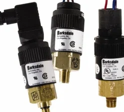 Compact Pressure Switch: 25 psi to 125 psi, 1/4" NPT Male Thread