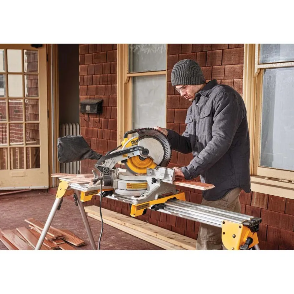Electric Miter Saw: 10" Blade, 5/8 or 1" Arbor