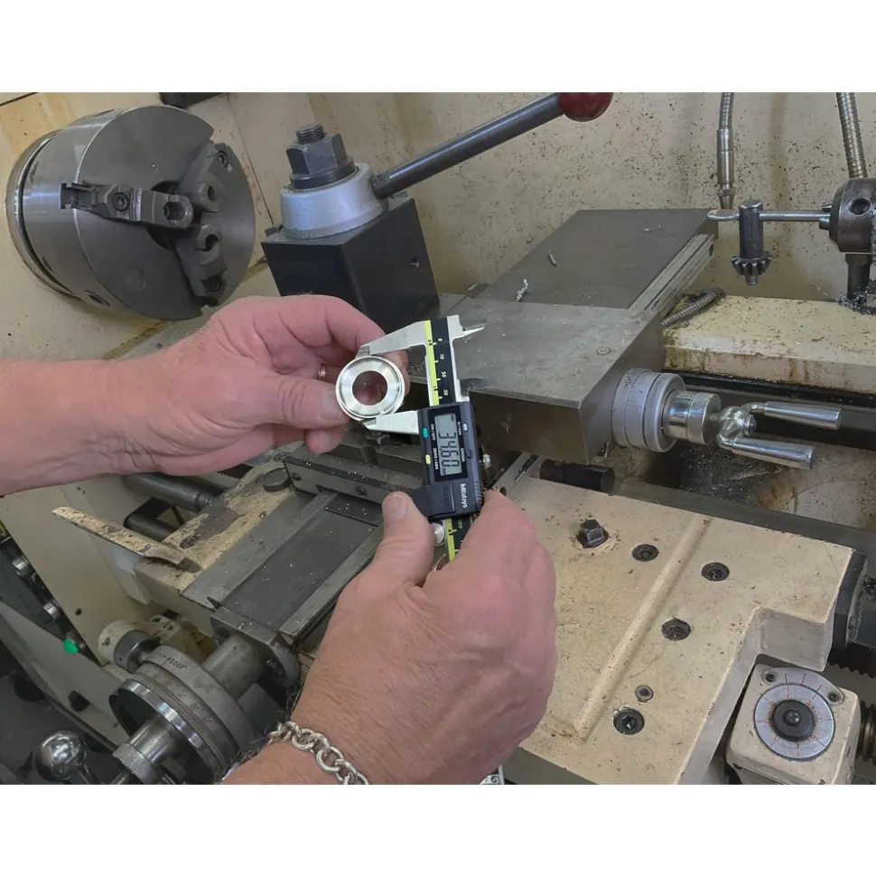 Electronic Caliper: 150.00 mm, 6", 0.01 mm, 0.0005" Resolution, +/-0.02 mm, +/-0.0010" Accuracy, Stainless Steel