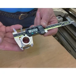 Electronic Caliper: 150.00 mm, 6", 0.01 mm, 0.0005" Resolution, +/-0.02 mm, +/-0.0010" Accuracy, Stainless Steel