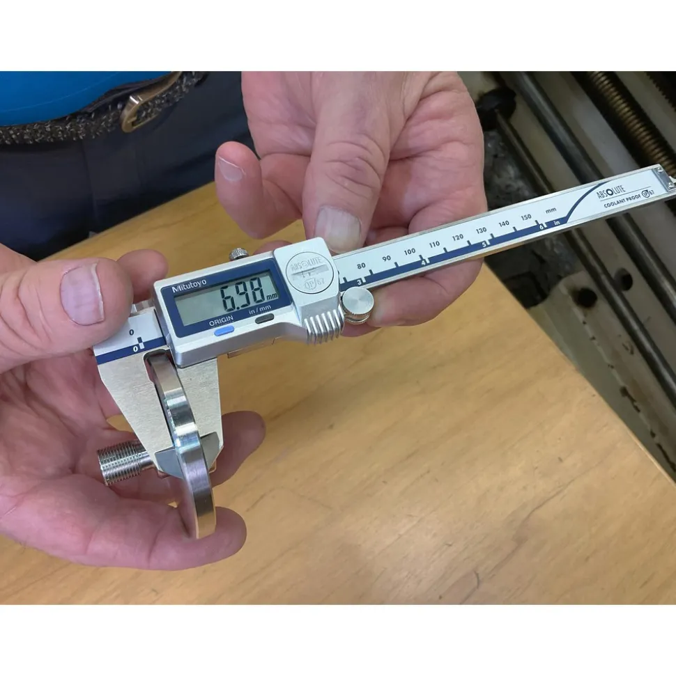 Electronic Caliper: 150.00 mm, 6", 0.01 mm, 0.0005" Resolution, +/-0.02 mm, +/-0.0010" Accuracy, Stainless Steel