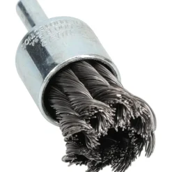 End Brushes: 3/4