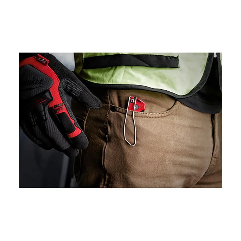 FASTBACK™ Flip Utility Knife
