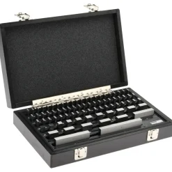 Gage Block Set: 0.05 to 4'' Range, 81 Pc, AS-1 Grade, Steel