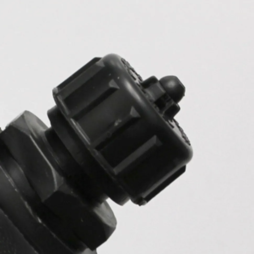 2 Gal Chemical Safe Garden Hand Sprayer