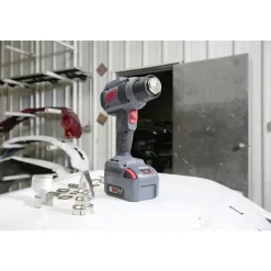 Heat Guns & Blowers: Product Type: Heat Gun; Type: Heat Gun Kit; Heat Setting (Deg F): 86-1022