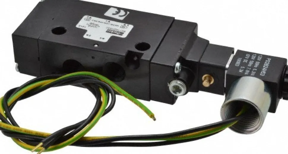 1/4" Inlet x 1/4" Outlet, Single Solenoid Actuator, Air Return, 2 Position, Body Ported Solenoid Air Valve