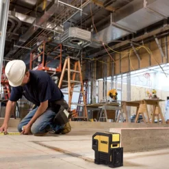 Line Laser Level: 6 Beams, Red Beam