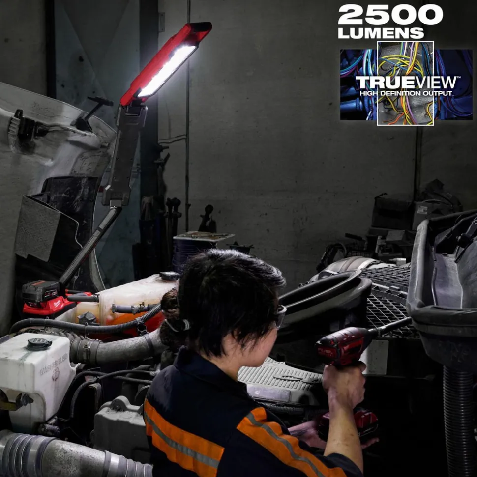 M18™ Magnetic Extendable Boom Light