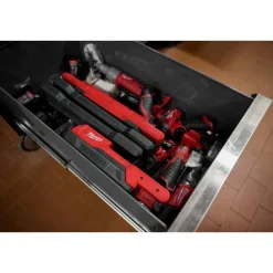 M18™ Magnetic Extendable Boom Light