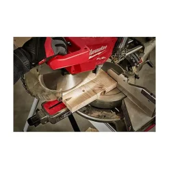 M18 FUEL™ 12” Dual Bevel Sliding Compound Miter Saw (Bare Tool)