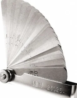 26 Piece, 0.0015 to 0.025" Thick, Feeler Gage Set