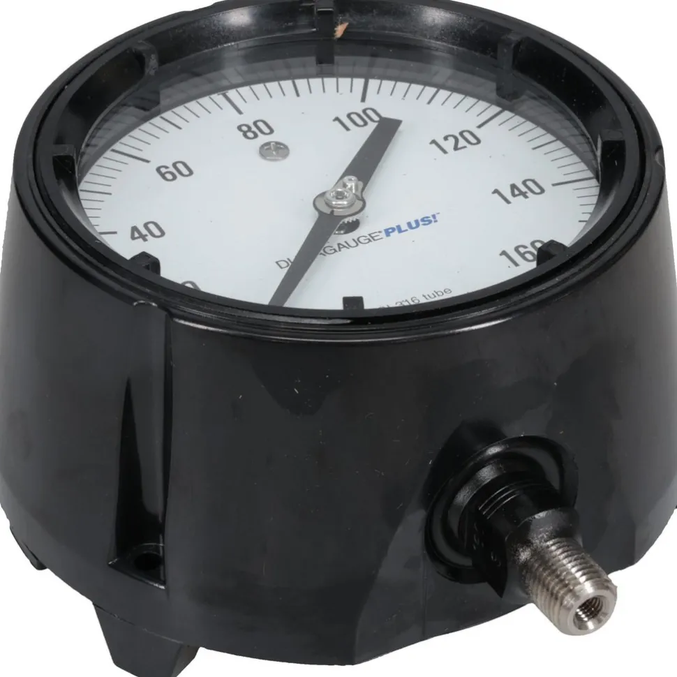Pressure Gauge: 4-1/2" Dial, 0 to 160 psi, 1/4" Thread, MNPT, Rear Flange Mount