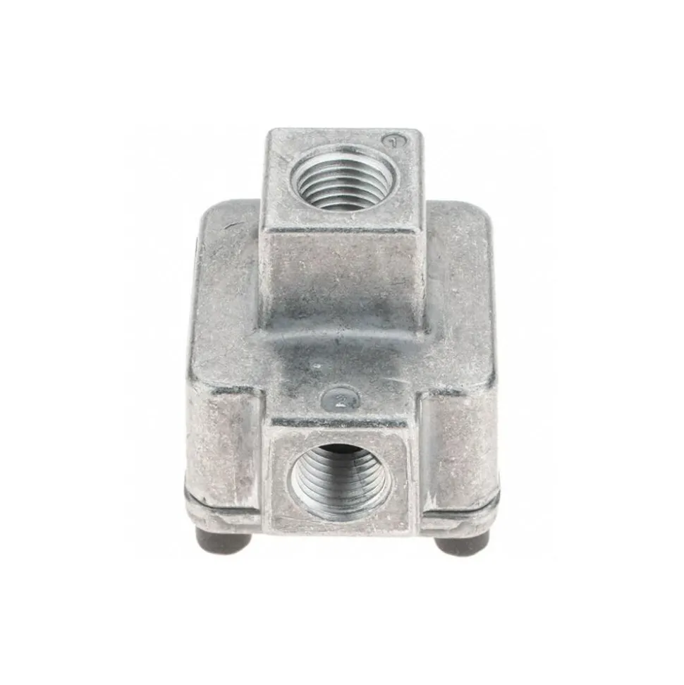 Quick-Exhaust Valves; Inlet Port Size: 1/4; Inlet Port Size: 0.25 in; Exhaust Port Size: 1/4; Exhaust Port Size: 1/4 in; Maximum Working Pressure (psi): 13.8 bar; 200 psi; Maximum Working Pressure (psi): 13.8 bar; 200 psi; Body Material: Aluminum; Maximum Working Pressure: 13.8 bar; 200 psi