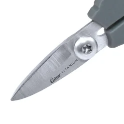 Scissors: Stainless Steel Blade