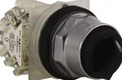 Selector Switch Only: 2 Positions, Maintained (MA), 10 Amp, Black Knob