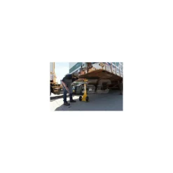 Steel Trailer Stabilizing Ratchet Jack: 26-5/8 In. x 17-5/8 In. x 39 In. 100,000 Lb. Static Capacity Yellow