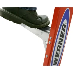 3 Step Fiberglass Foldable Step Ladder: Type IA 300 lb Capacity 4' Height