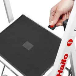 3 Step Steel Foldable Step Ladder: Type IA 330 lb Capacity