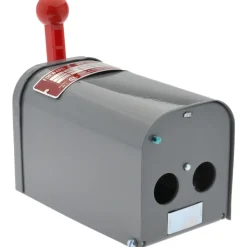 230 VAC/VDC, 550 VAC Input Volt, Maintained (MA), Enclosed Drum Switch
