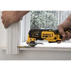 20V MAX XR® Brushless Cordless 3-Speed Oscillating Multi-Tool Kit