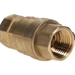 2-Way Manual Ball Valve: 1/2" Pipe, Full Port