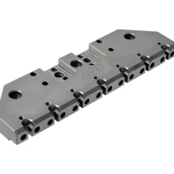WEDM Vises: Compatible Workpiece Shape: Rectangle, Round, Cylindrical, Square; Maximum Clamping Width (mm): 200.00; Maximum Workpiece Weight (kg): 4.00; Tightening Torque (Nm): 7.00