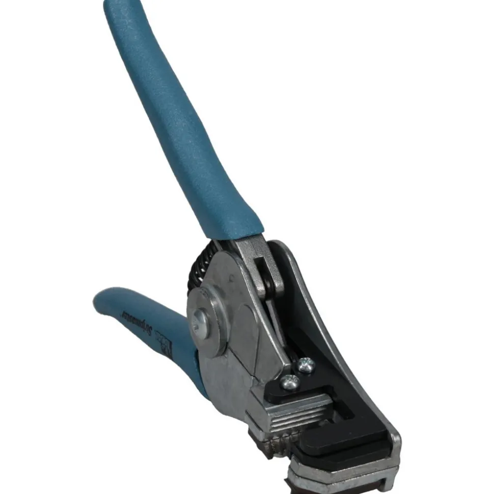 Wire Stripper: 30 AWG to 20 AWG Max Capacity