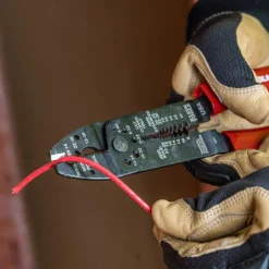 Wire Stripper: 8 AWG to 26 AWG Max Capacity