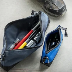 Zipper Bag: 0 Pocket, 2